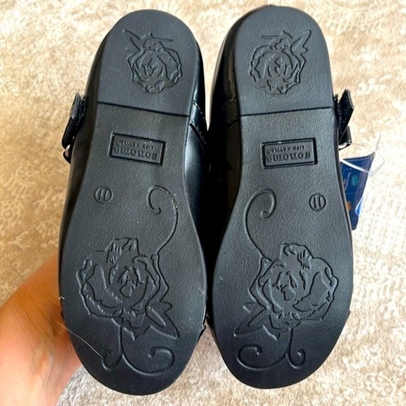 Brand New Set of 2 Pairs of Black Flats Toddler Girls Mary Jane Slip On Shoes - Picture 5 of 14